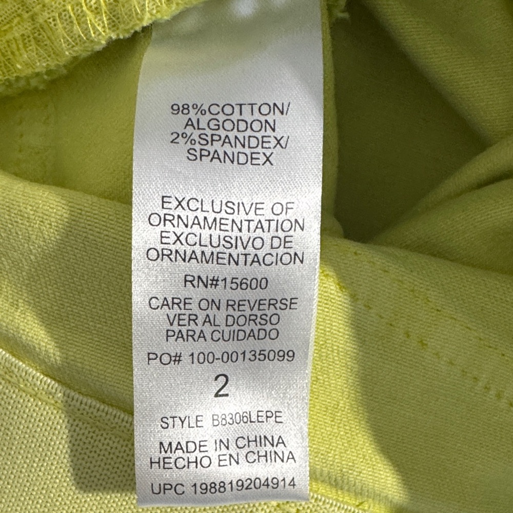 Democracy Women’s Lime Yellow High Rise Cropped Cuffed Jeans Size 2 - Picture 11 of 14